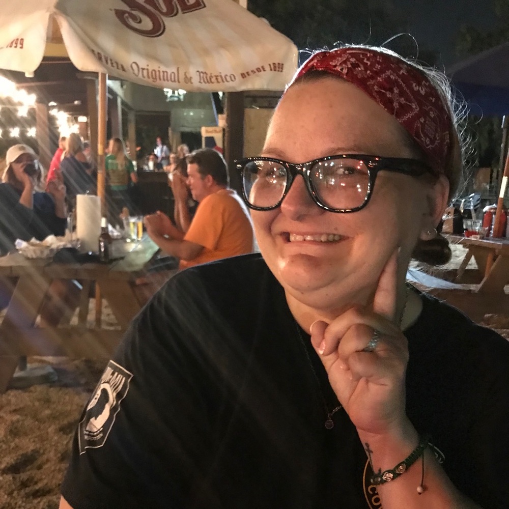 Meet your Posher, Lori